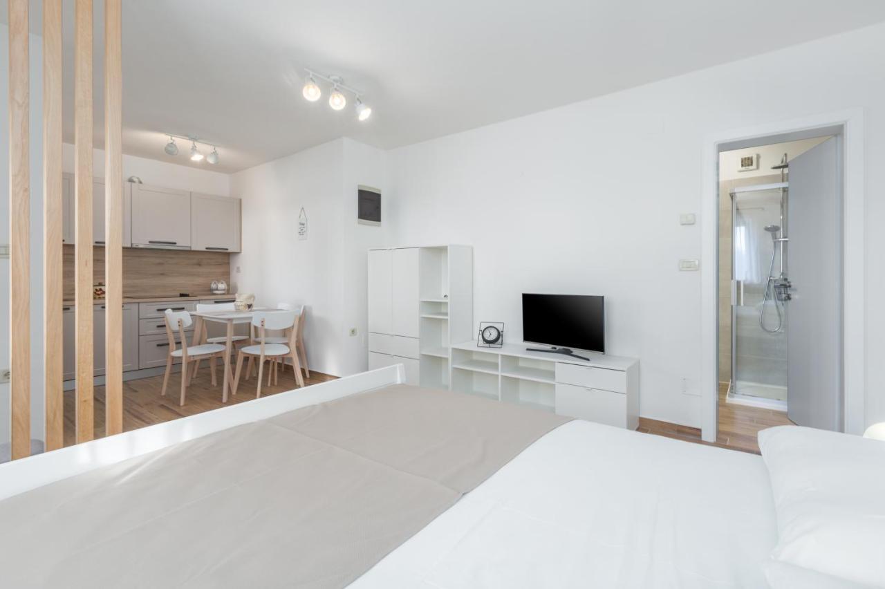 Apartmani Martincic Novigrad Istria 外观 照片