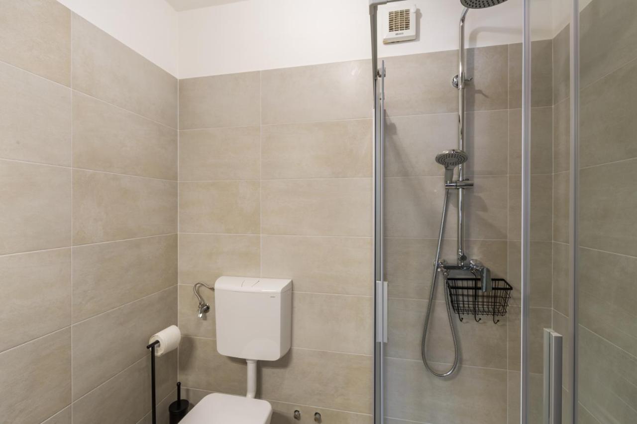 Apartmani Martincic Novigrad Istria 外观 照片